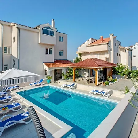 Apartments Plavi Biser Šibenik Exterior foto