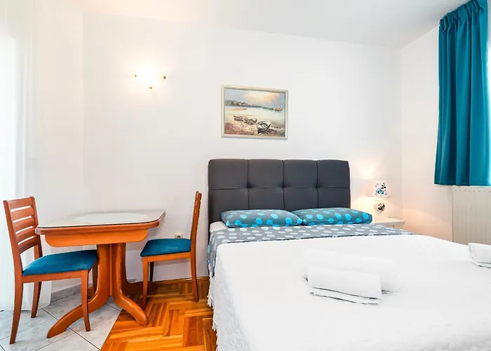 Apartments Plavi Biser