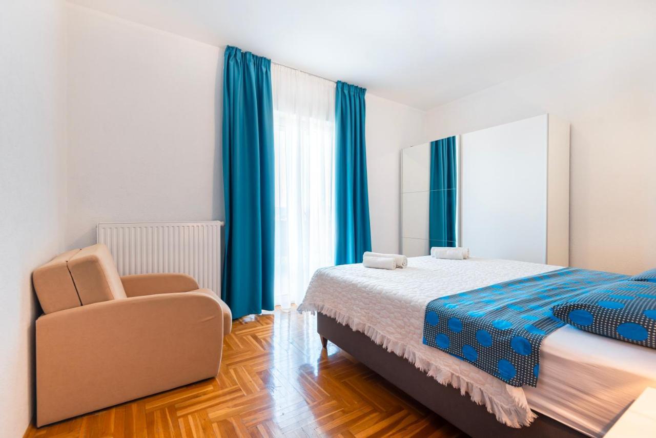 Plavi Biser * Sibenik