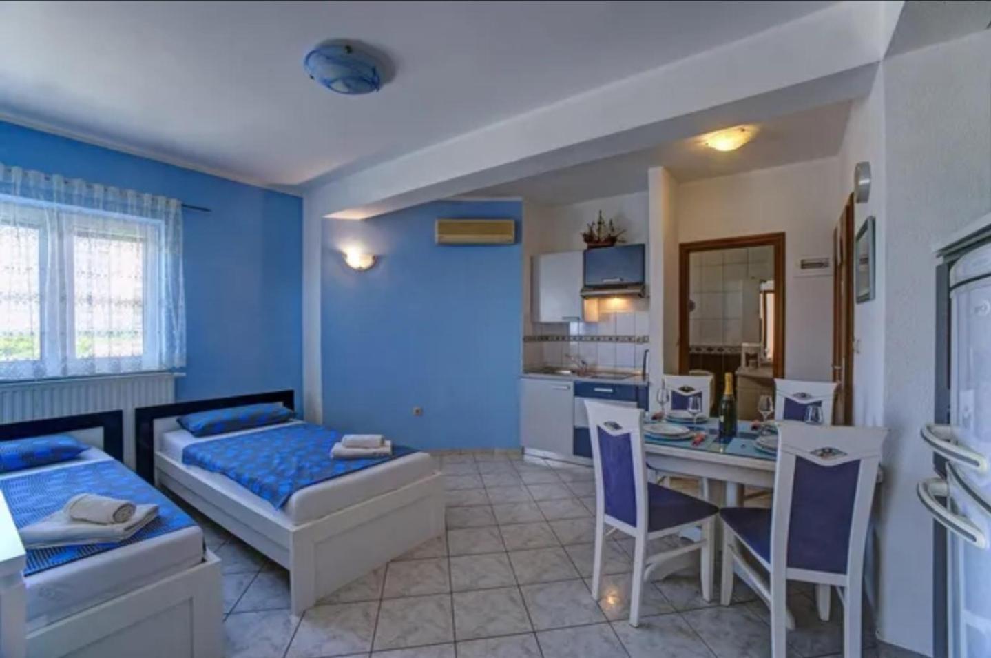 Apartment Plavi Biser *