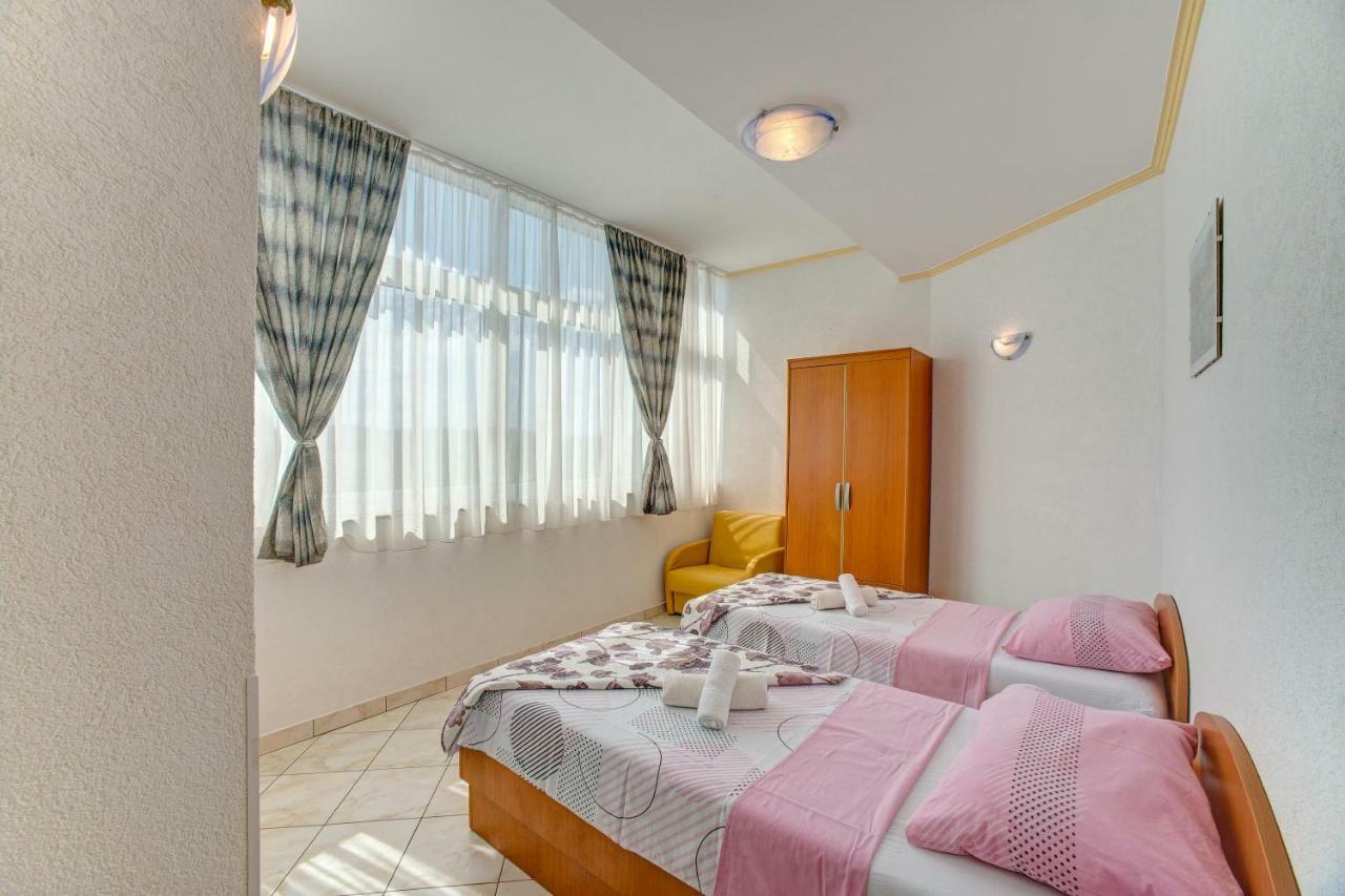 Apartment Plavi Biser